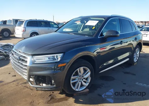 2020 Audi Q5 Premium 45 Tfsi Quattro S Tronic z USA, uszkodzony, nr VIN WA1ANAFY1L2073809